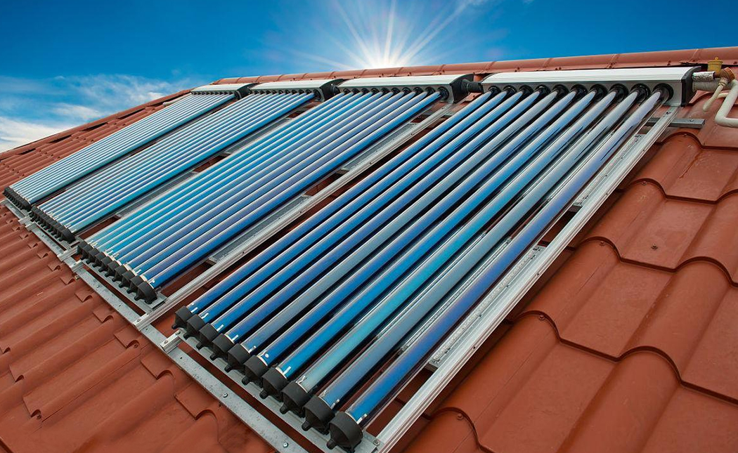 U-shaped heat pipe solar energy